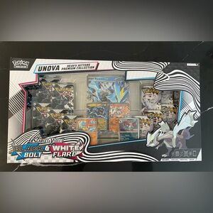 Pokémon Sealed Black Bolt & White Flare Unova Heavy Hitters Premium Collection